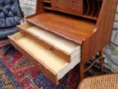 Vintažinis mid century tikmedžio rašomojo stalas - nuotraukos Nr. 8