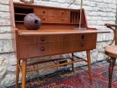 Vintažinis mid century tikmedžio rašomojo stalas - nuotraukos Nr. 31