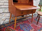 Vintažinis mid century tikmedžio rašomojo stalas - nuotraukos Nr. 36