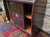 Vintažinė mid century riešutmedžio spintelė/baras - nuotraukos Nr. 28