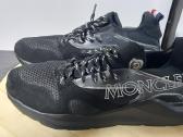 Moncler batai