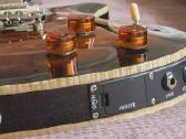 Parduodu elektrinę gitarą su kubu - nuotraukos Nr. 3