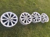 Passat B8 R17 Ratai