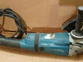Makita Ga9020 kampinis šlifuoklis 230mm Neveikia