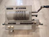 Original-odhner modelio 24 mechaninis skaičiuotuva