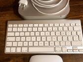 Apple Mac Mini + belaidė klaviatūra + Magic Mouse