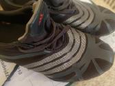 Adidas Kedai - nuotraukos Nr. 2
