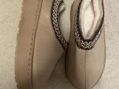 Naujos tapkes 38 ismera