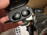 Ausines su ivairiais defektais - nuotraukos Nr. 2
