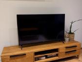 Ąžuolinis TV staliukas