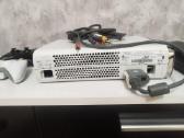 Konsolė xbox 360 - nuotraukos Nr. 4