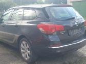 Opel Astra J dalimis - nuotraukos Nr. 4