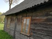 Autentišką sodybą Kelmės raj. Pikelių km.