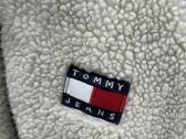 Tommy Hilfiger striuke - nuotraukos Nr. 2