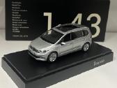 Kolekciniai modeliukai-volkswagen Toauran