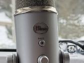 Blue yeti sidabrinis mikrofonas