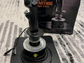Thrustmasters Hotas Warthog Skrydžio lazda.