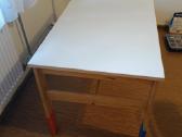 Vaikiškas stalas Ikea + spintelė dovanų - nuotraukos Nr. 4