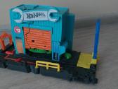 Hot wheels trasos papildymas
