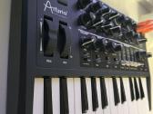 Arturia Microbrute Sintezatorius - nuotraukos Nr. 2