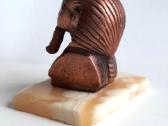 Egipto faraono skulpturele (varis,bronza) - nuotraukos Nr. 4