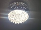 LED lubinis šviestuvas su stiklo burbuliukais
