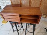 Vintažinė mid century pakabin.tikmedžio spintelė - nuotraukos Nr. 4