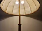 Vintažinis mid century autorinis odinis toršeras