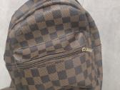 Parduodama Louis Vuitton kuprinė
