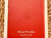 Naudota originali iPhone 12 Pro Max nugarėlė.