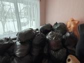 Parduodu dėvėtus rūbus, maišuose.