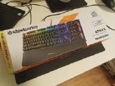 Steelseries apex 5 mechaninė klaviatūra