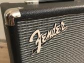 Fender Rumble 25 bosinės gitaros stiprintuvas - nuotraukos Nr. 3