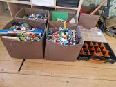 Lego kaladėlės 35kg.1kg - 15eur.