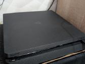Ps4 1 TB + du pultai + žaidimas dovanų