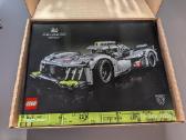 Naujas Lego 42156 Peugeot 9x8