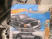 Hot Wheels MB modeliukas