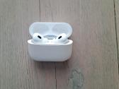 Airpods pro 2nd generation. Naudoti kelis kartus.