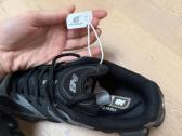 New Balance batai ir Burberry džemperis - nuotraukos Nr. 9
