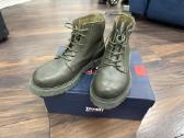 42-42.5 dydžio natūralios odos Tommy Jeans aulinia