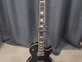 Parduodu semi-hollow elektrinę gitarą