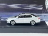 VW Passat B7 1:43