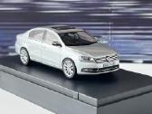 VW Passat B7 1:43 - nuotraukos Nr. 4