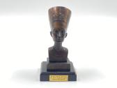 Bronzinė statula "Nefertitė"