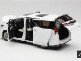 Lexus Lm300h - nuotraukos Nr. 2