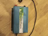 Grid tie saules inverteris 300w.