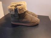 Ugg stiliaus batai - nuotraukos Nr. 6