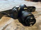 Nikon D3100 fotoaparatas su 18-55mm objektyvu