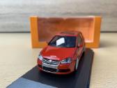 Volkswagen Golf R32, 2005 - 1:43 Maxichamps - nuotraukos Nr. 3