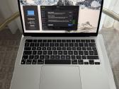 MacBook Air M3 13' 2024